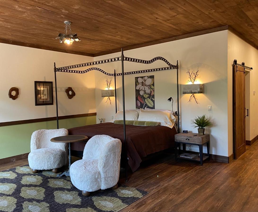 The Dogwood Inn ブルーリッジ山脈 エクステリア 写真