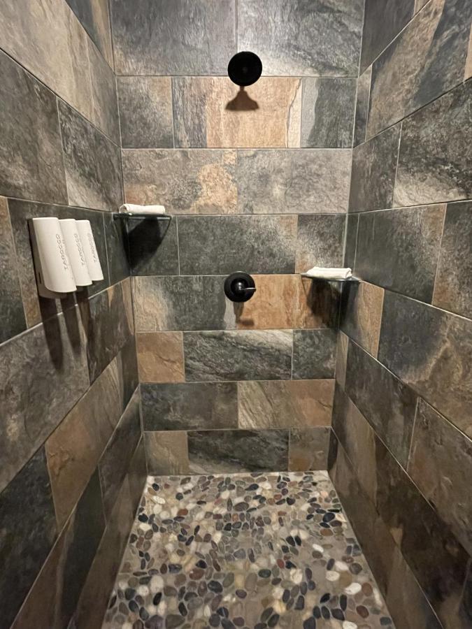 The Dogwood Inn ブルーリッジ山脈 エクステリア 写真