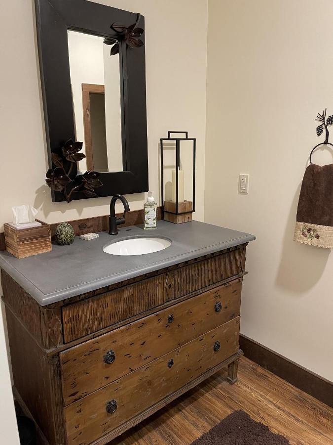The Dogwood Inn ブルーリッジ山脈 エクステリア 写真