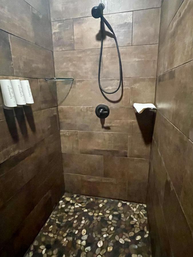 The Dogwood Inn ブルーリッジ山脈 エクステリア 写真